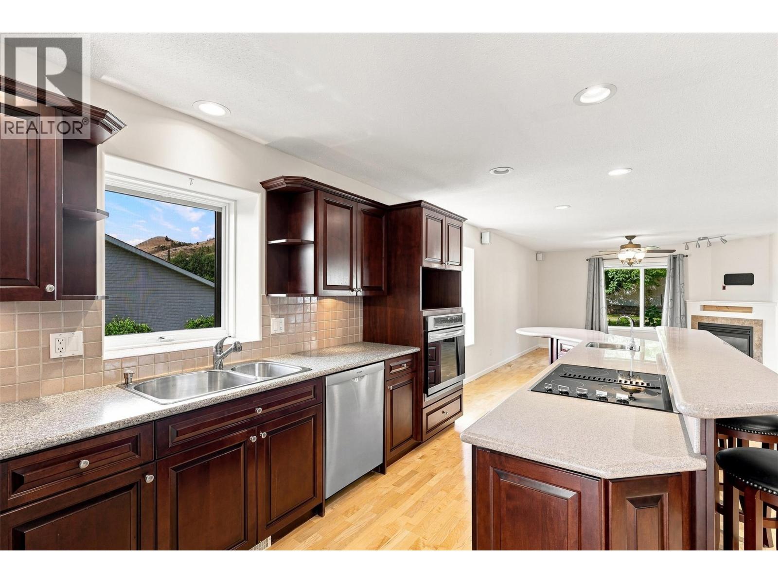1060 PINE SPRINGS Road - 13