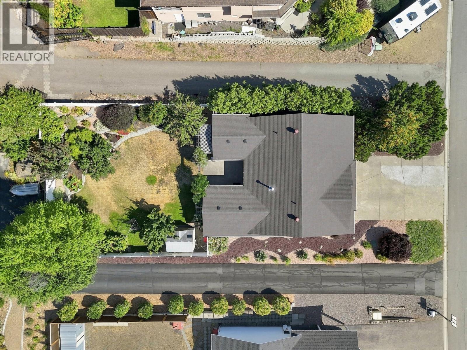 1060 PINE SPRINGS Road - Image 61