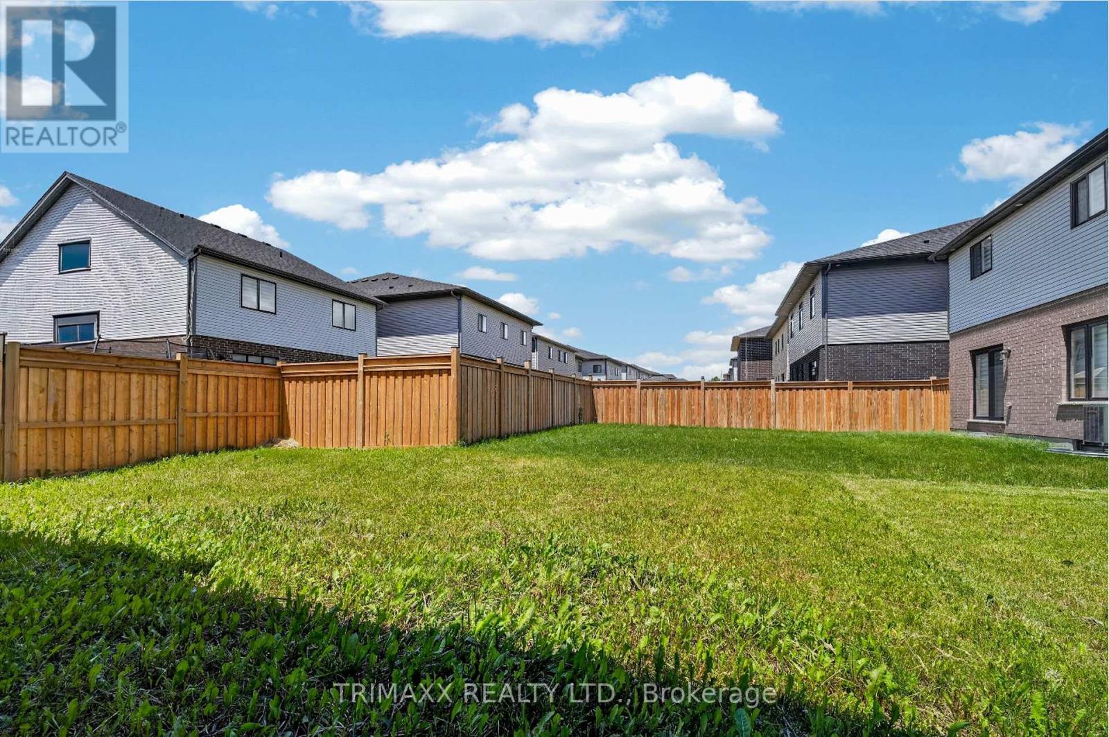 104 TARTAN AVENUE - 38