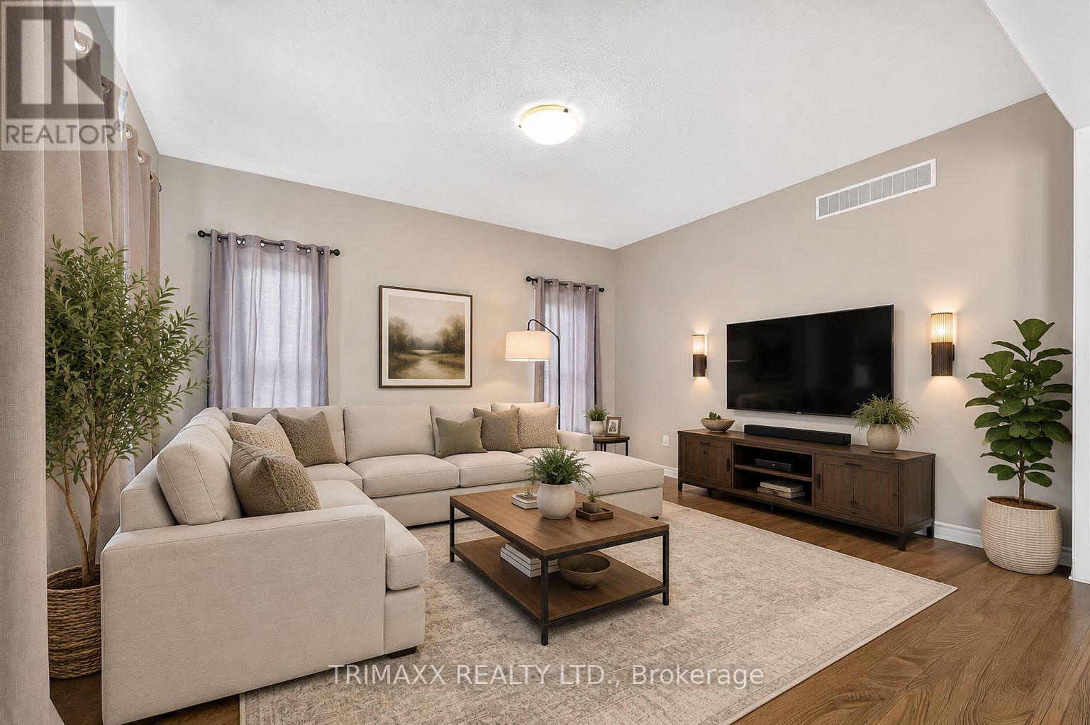 104 TARTAN AVENUE - 5