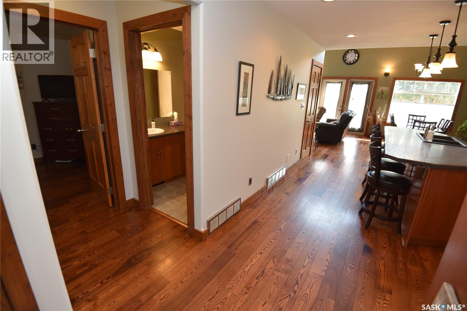 308 Park DRIVE - 24