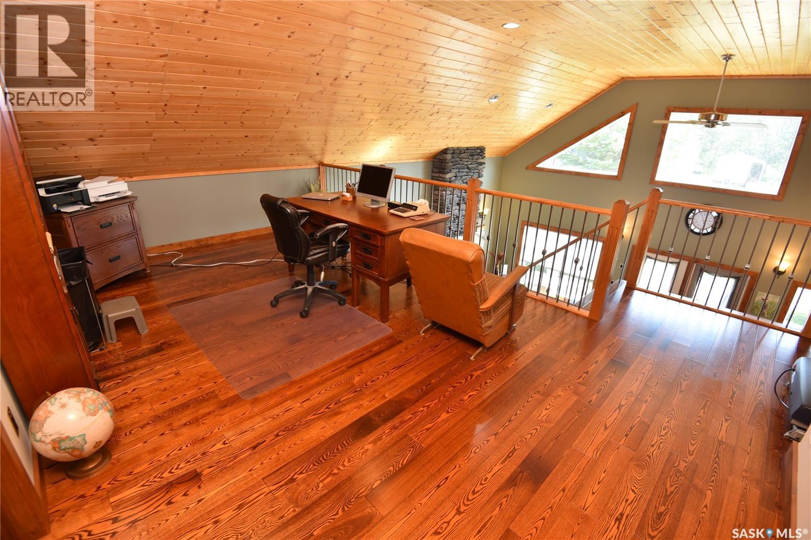 308 Park DRIVE - 35