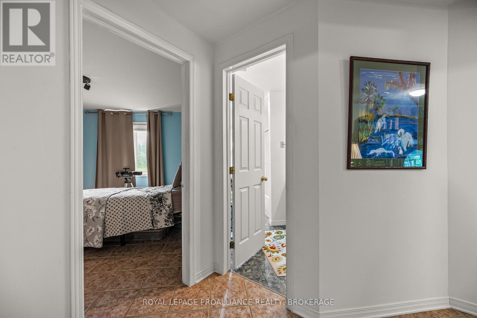 3570 DESERT LAKE ROAD - 34