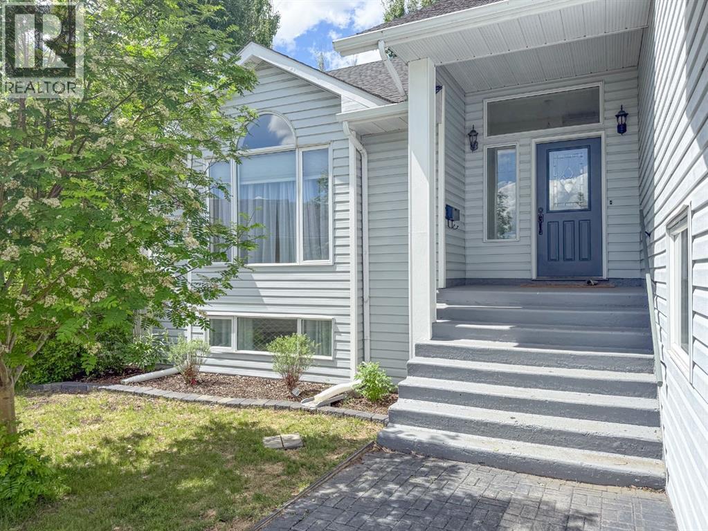 5506 63A Street Close - 6