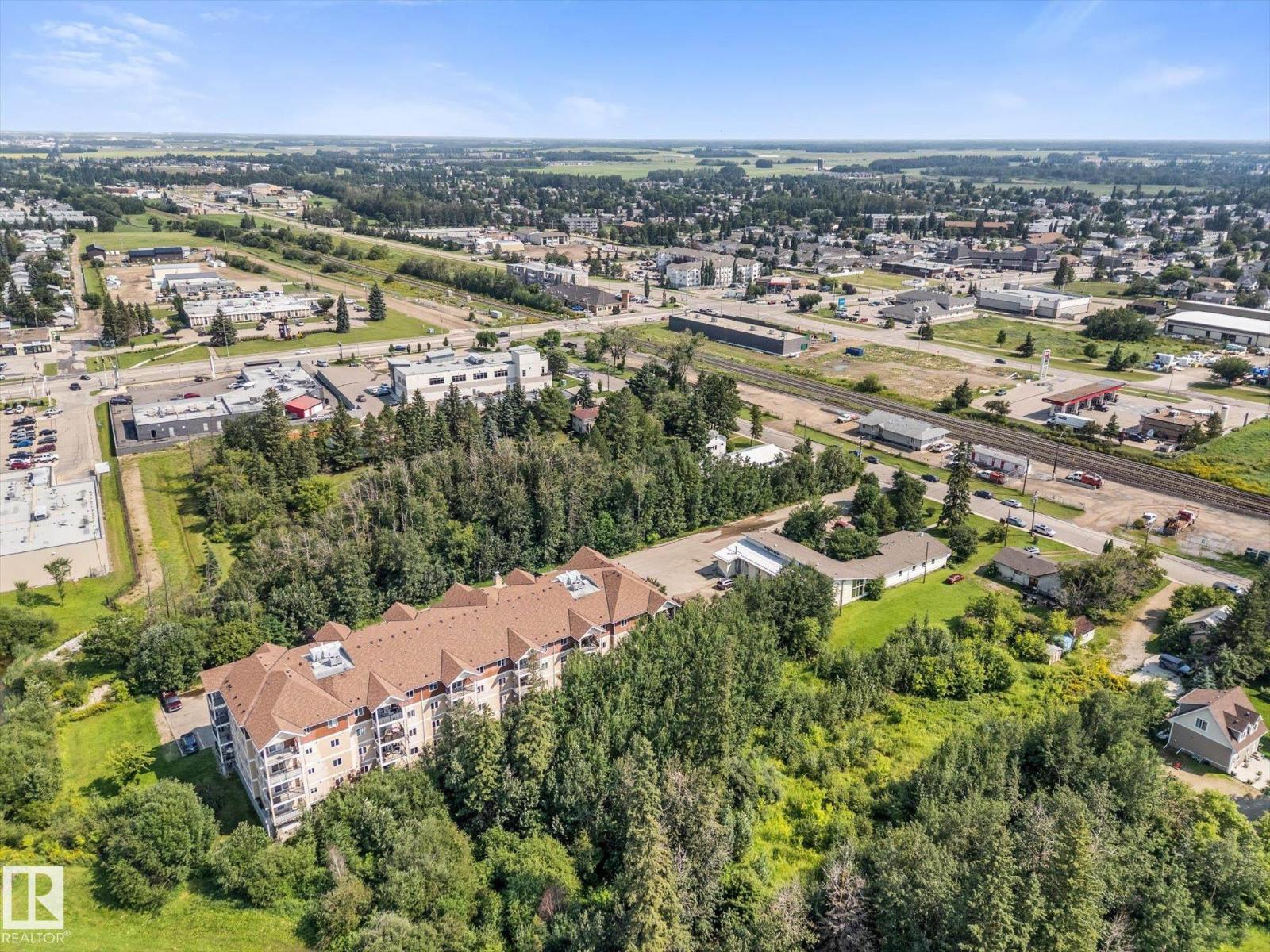 #208 4903 47 AV - 39