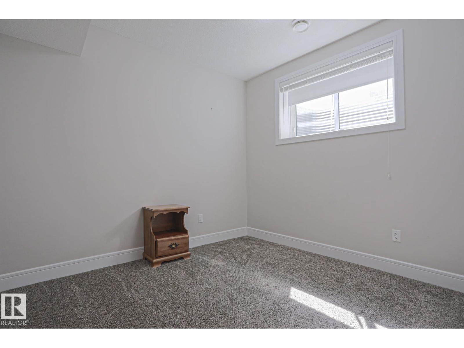 9711 223 ST NW - 47