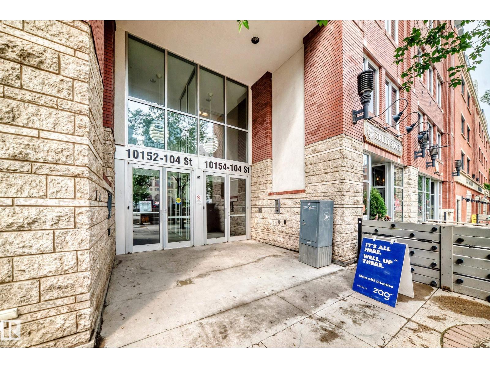 #703 10152 104 ST NW, Downtown (Edmonton), Edmonton photo 3