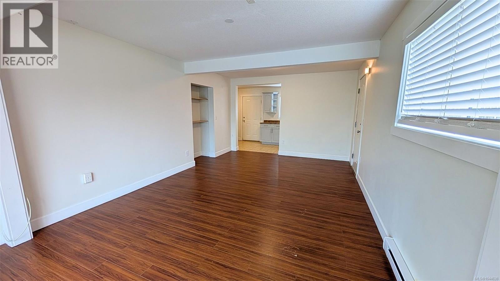 1721 Northfield Rd - Image 11