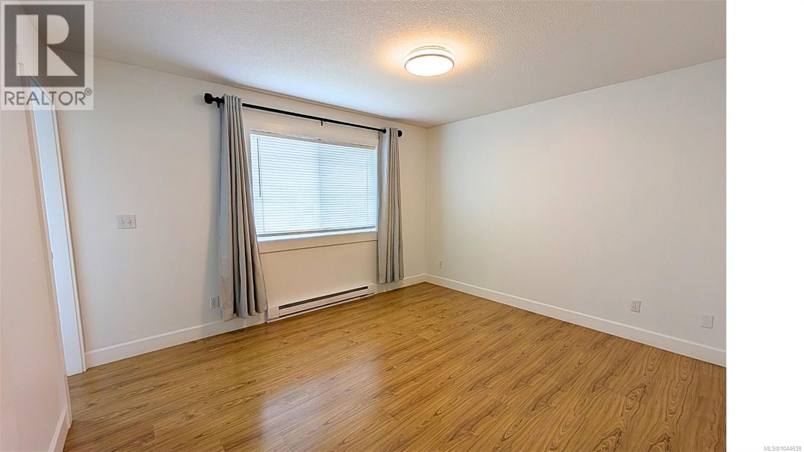 1721 Northfield Rd - Image 6