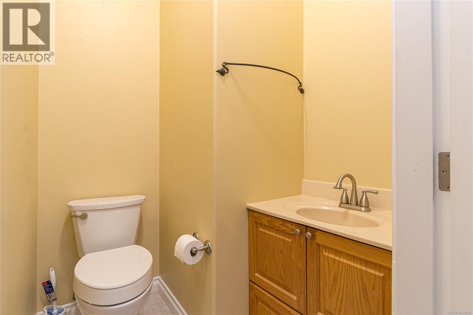 #3 131 McKinstry Rd - 23