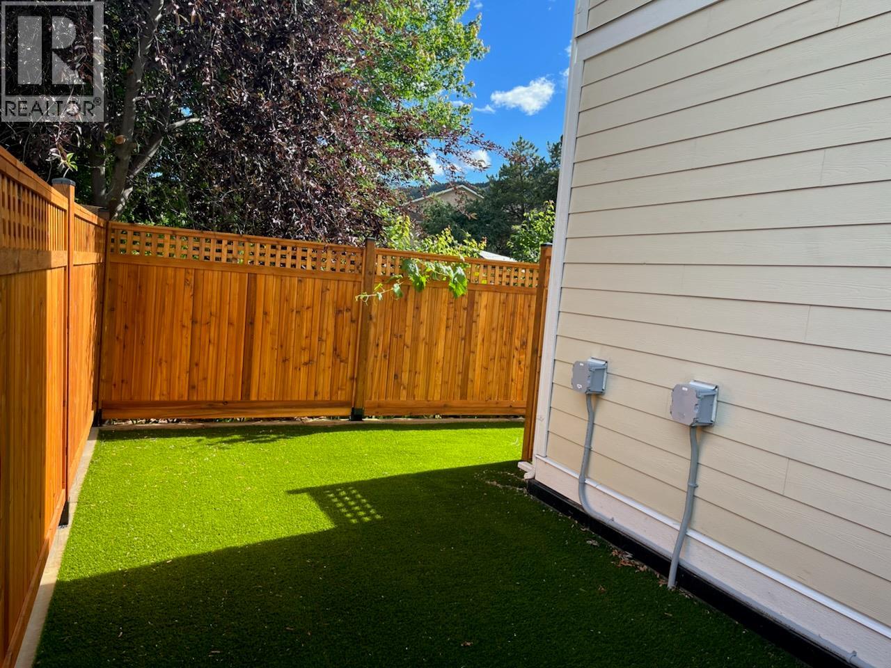 #104 11815 Grant Avenue - 30