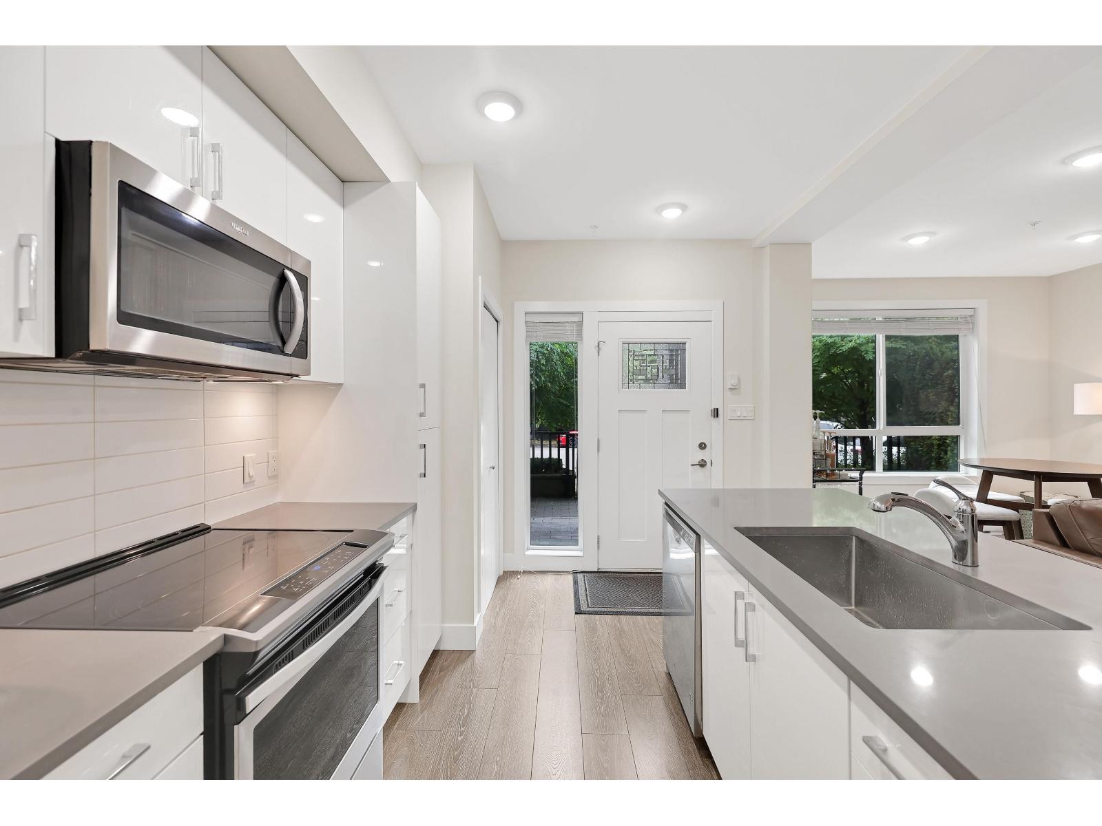 2 Bed, 3 Bath Apartment for Sale in Surrey – 116 15351 101 AVENUE, Surrey – MLS# R3150825 - Image 20