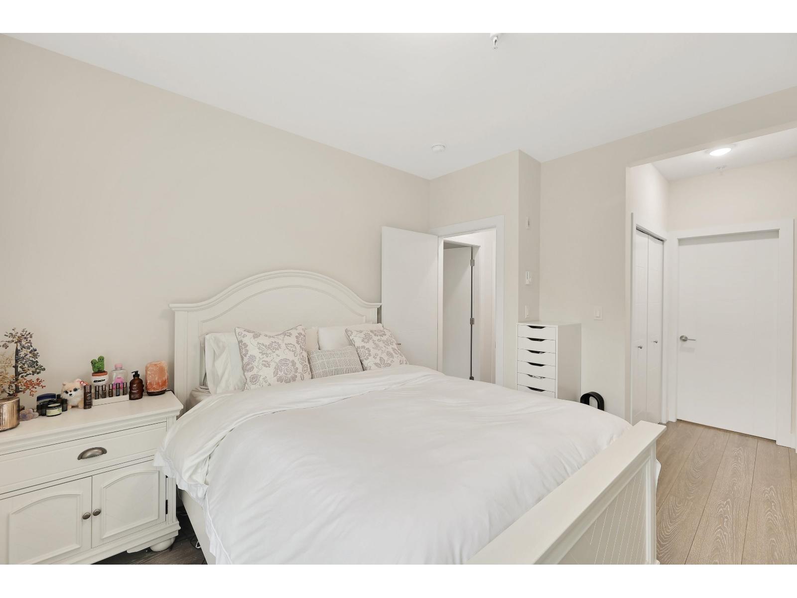 2 Bed, 3 Bath Apartment for Sale in Surrey – 116 15351 101 AVENUE, Surrey – MLS# R3150825 - Image 42