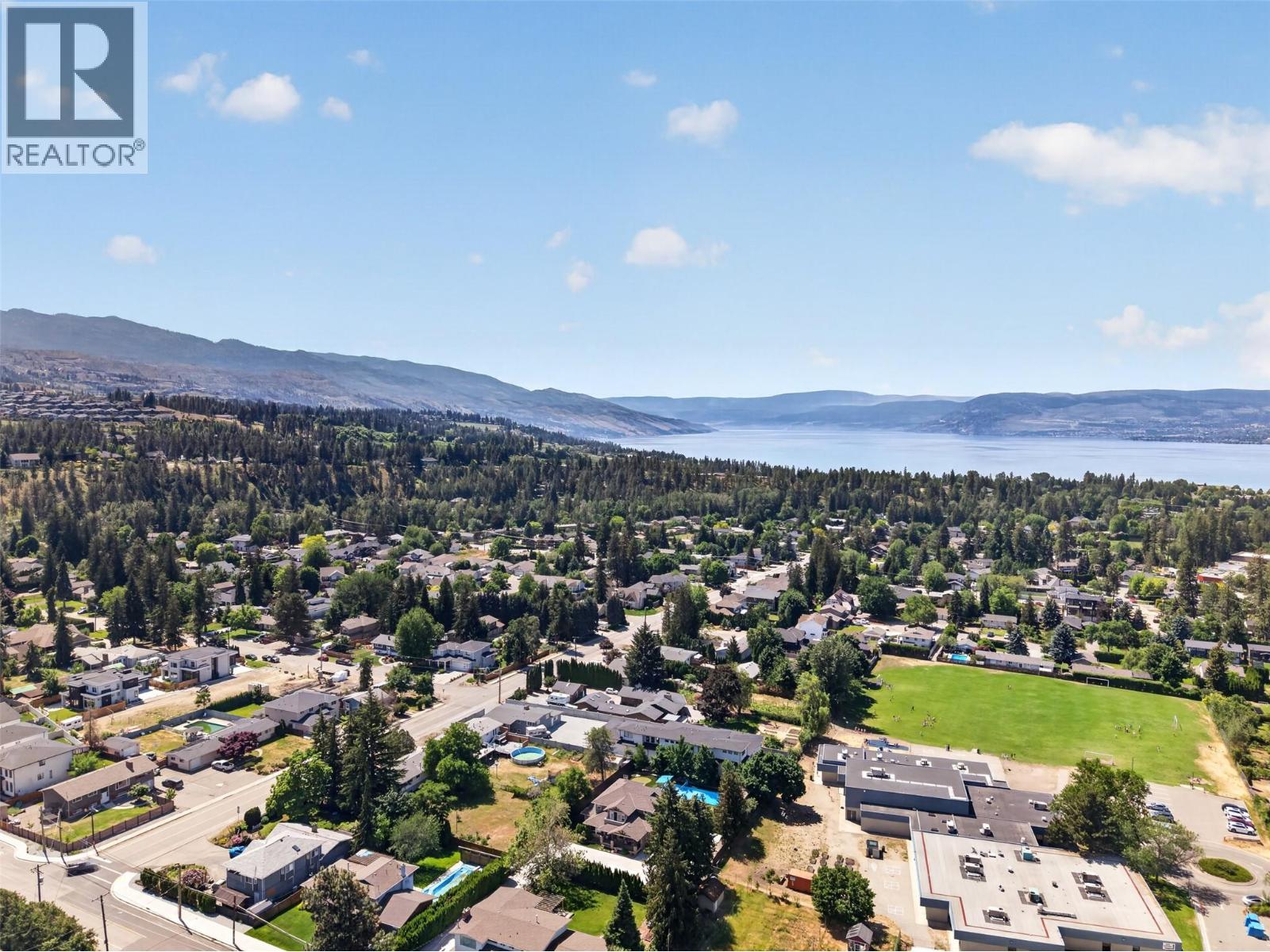 4588 Raymer Road - 84