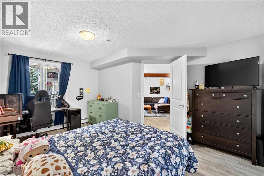 #5308A 604 8 Street SW - Image 16