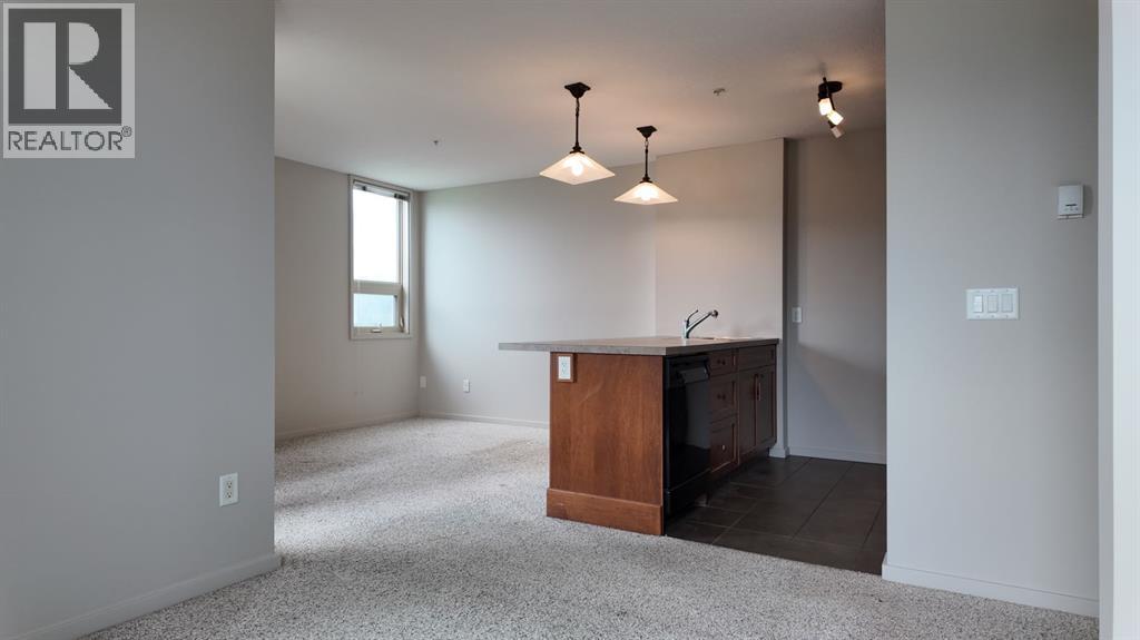 1103, 105 Railway Avenue SW, Luxstone, Airdrie photo 4
