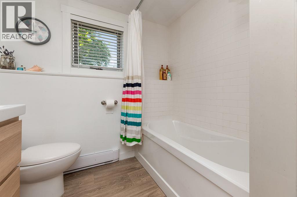1110 6th Street S - 14