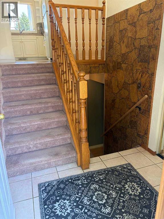 5144 35 Street East, Innisfail