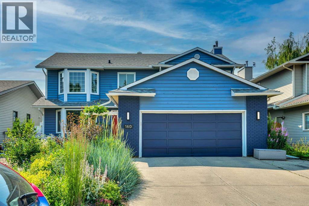 160 Sunhaven Close SE - 1