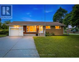 32 HANSON DRIVE