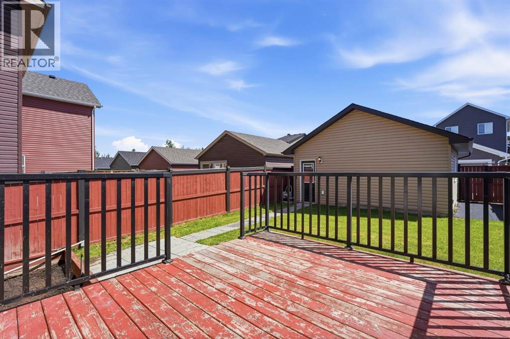564 Evanston Drive NW - 11
