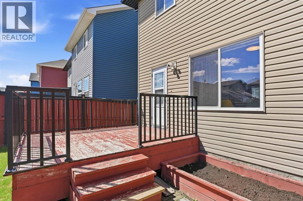 564 Evanston Drive NW - 10