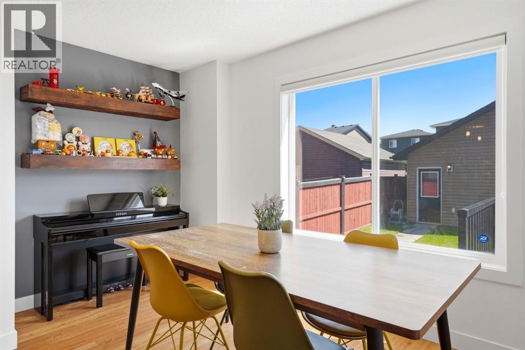 564 Evanston Drive NW - 7