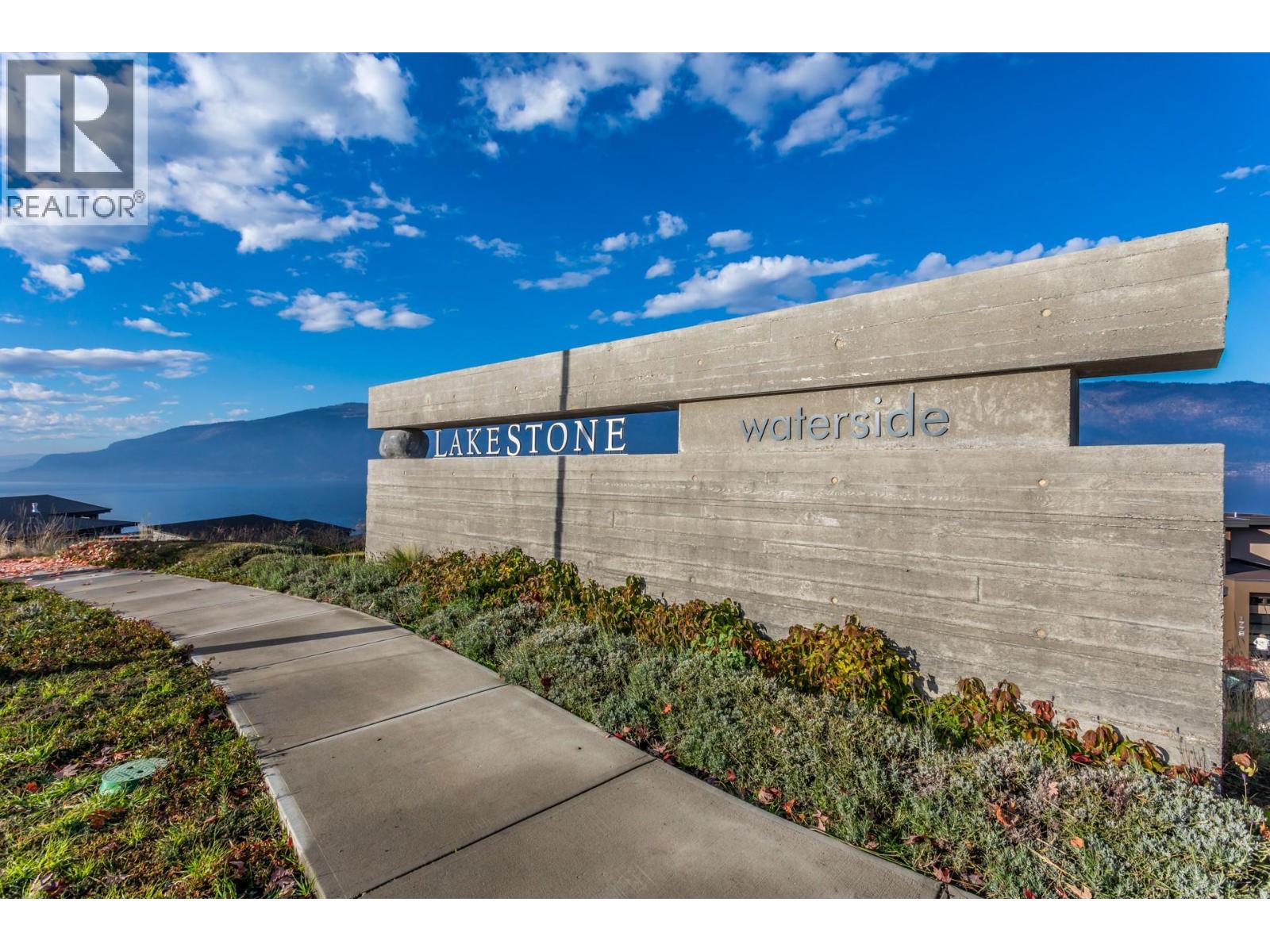  1791 Lakestone Drive, Lake Country