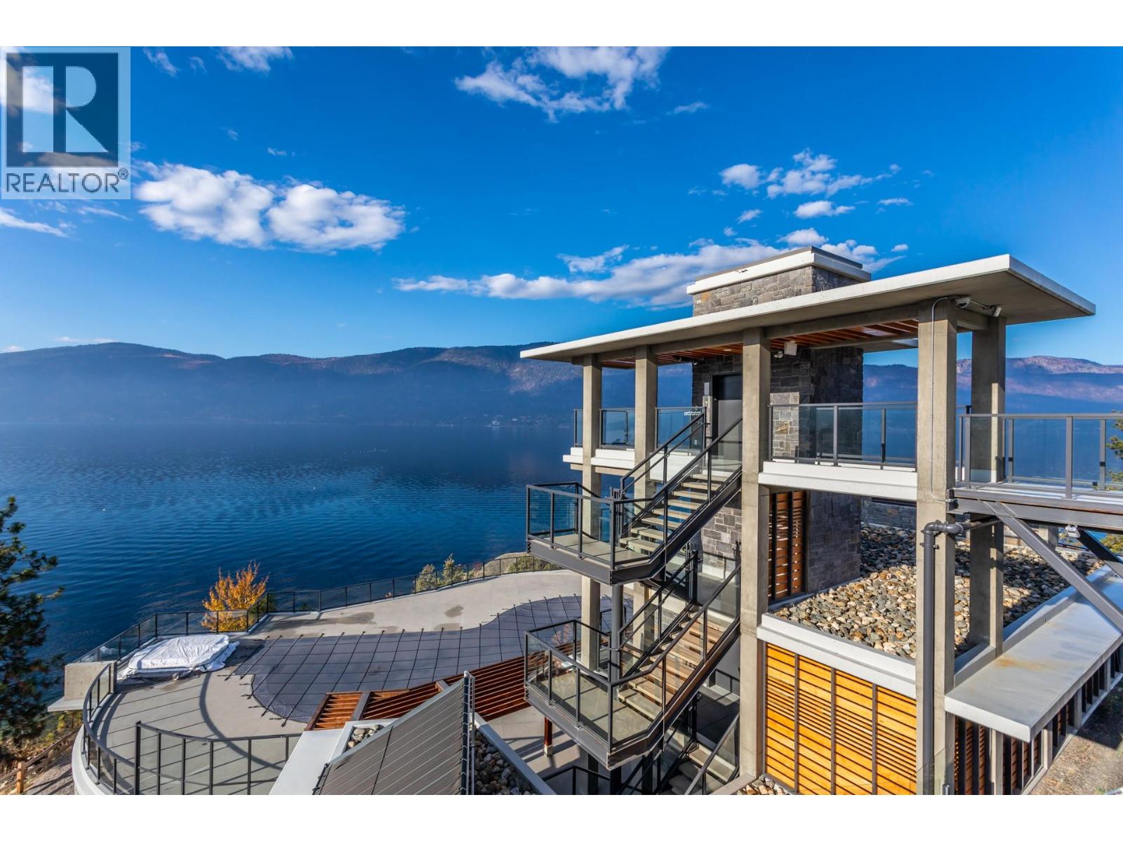  1791 Lakestone Drive, Lake Country