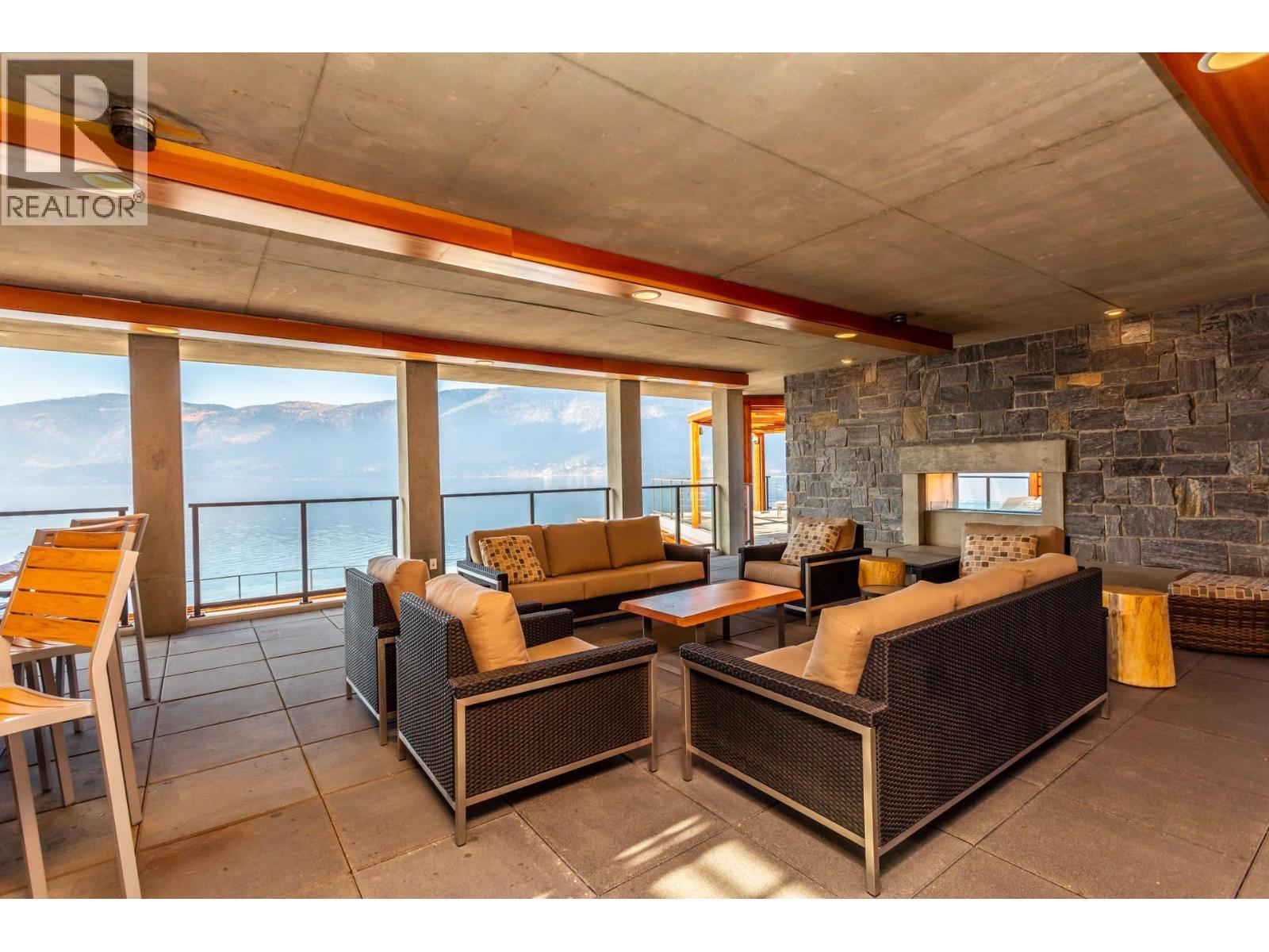  1791 Lakestone Drive, Lake Country