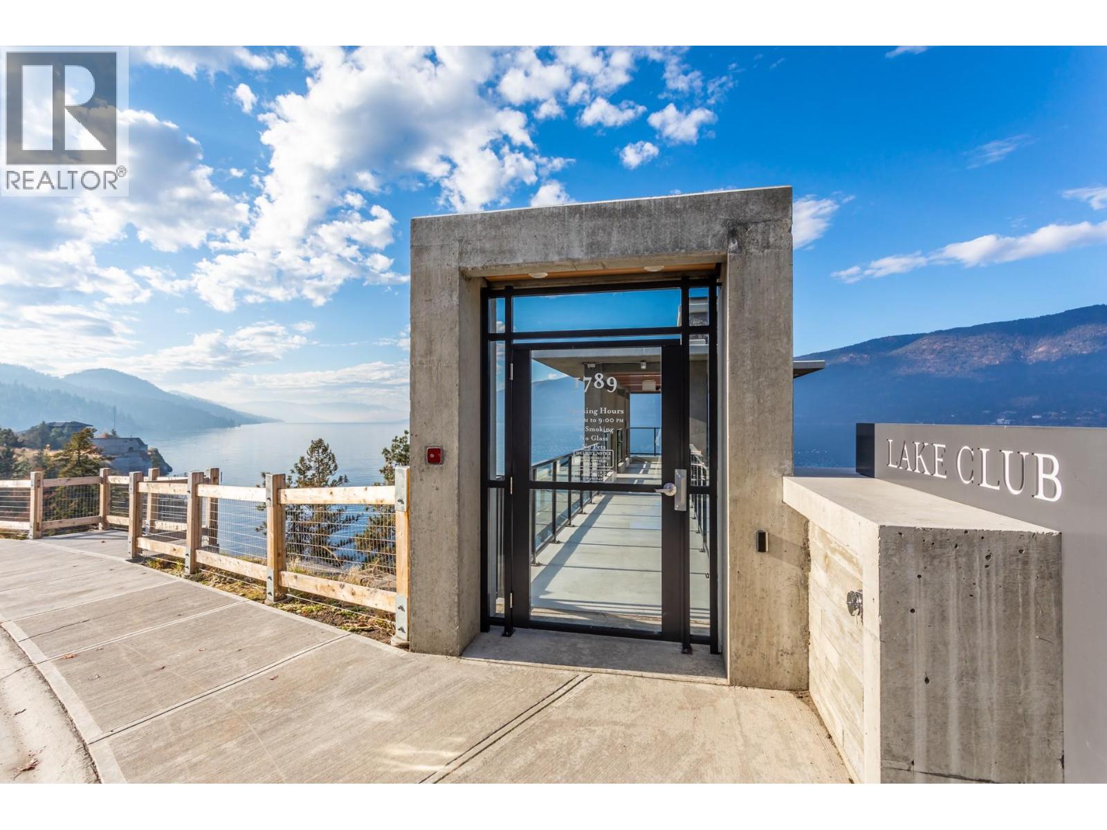  1791 Lakestone Drive, Lake Country