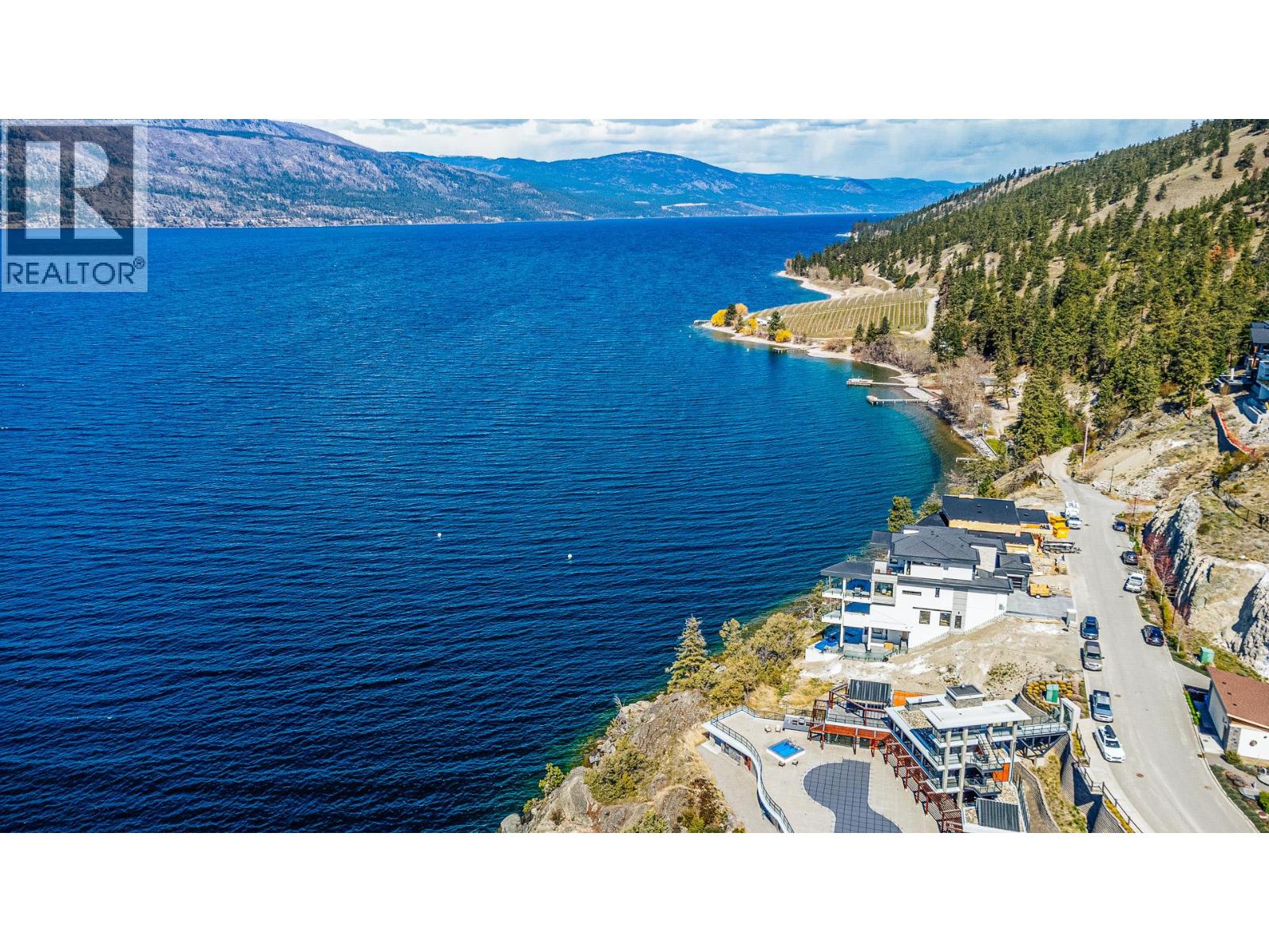  1791 Lakestone Drive, Lake Country