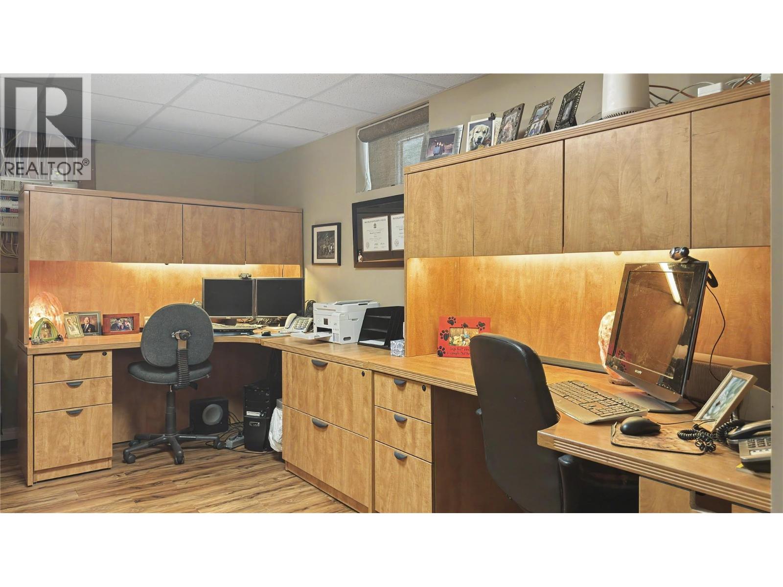 15 15th Avenue S - 27