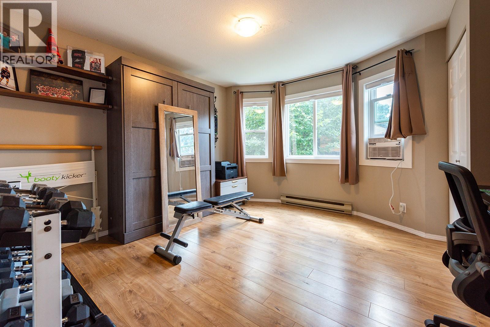 #101 62 Dauphin Avenue - 14