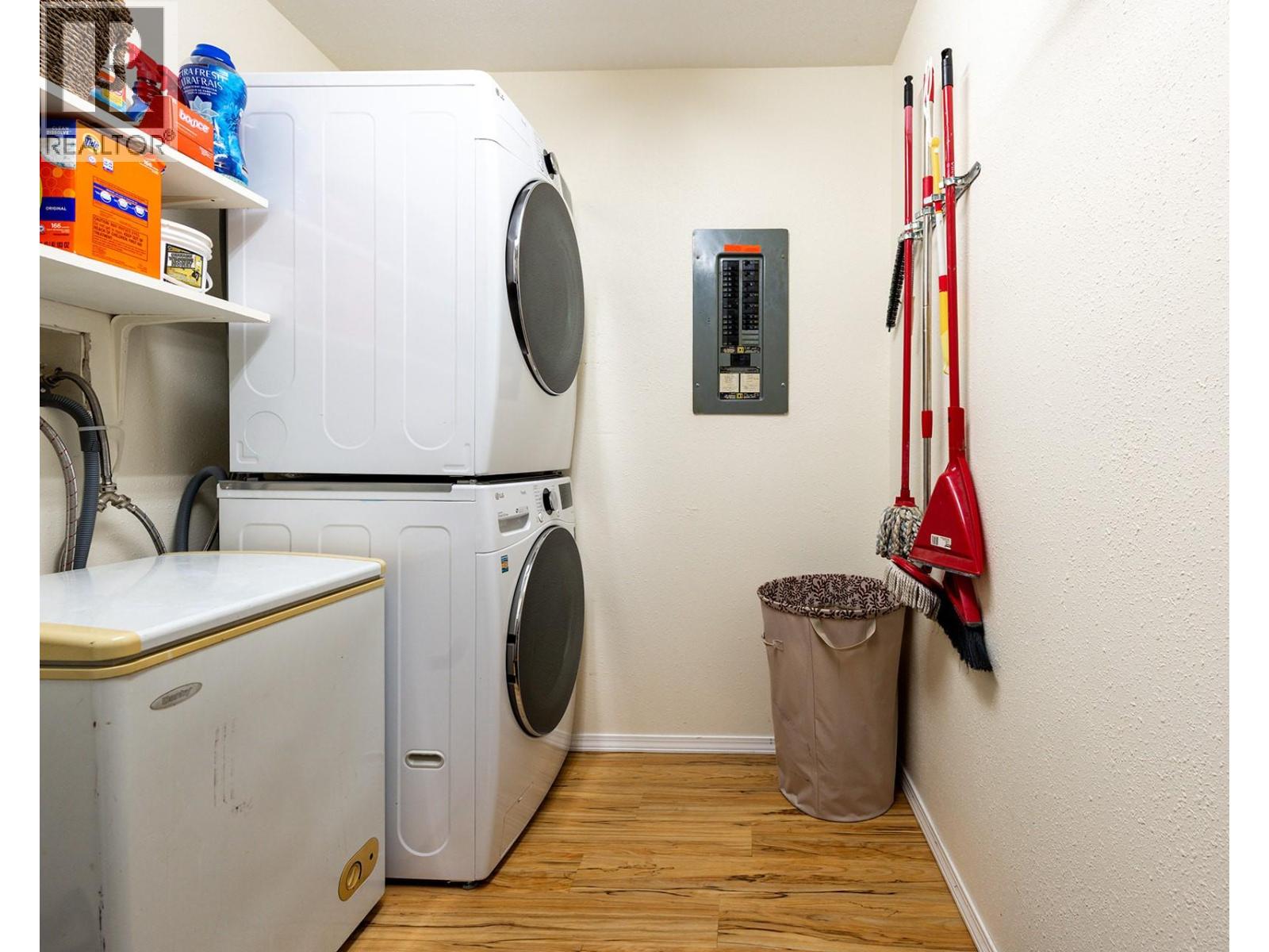 #101 62 Dauphin Avenue - 17