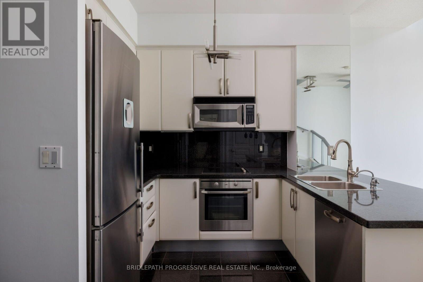 #509 1 AVONDALE AVENUE - 7