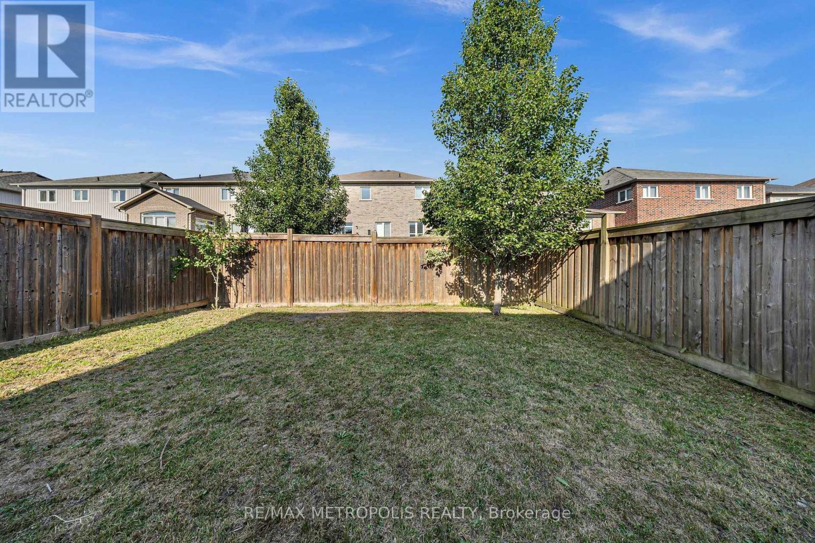 23 GORDON COWLING STREET - Image 32