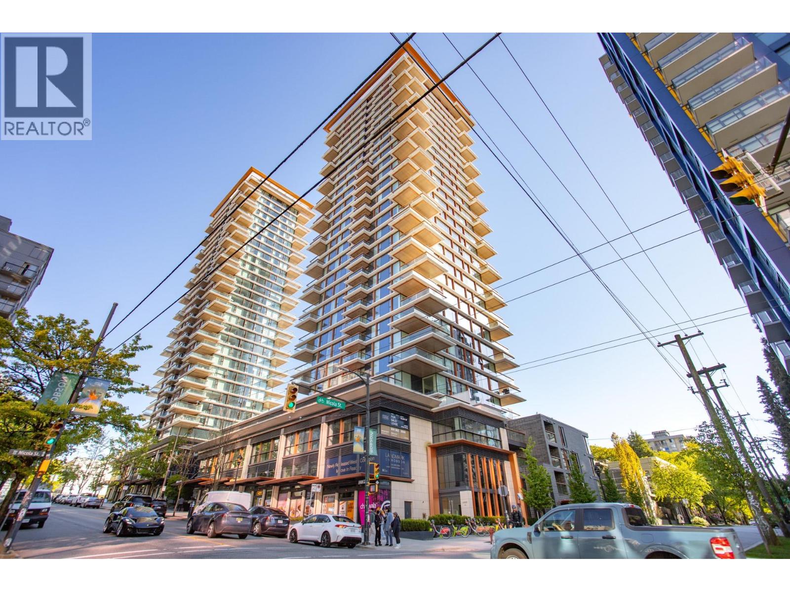 1606 1482 ROBSON STREET
