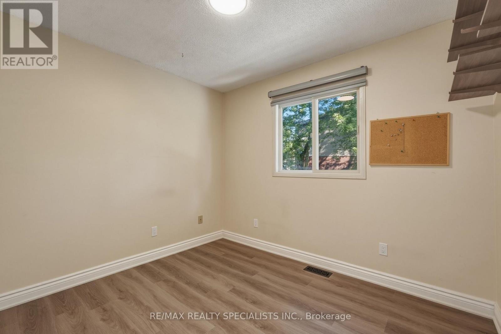 29 CAMPION COURT - 17