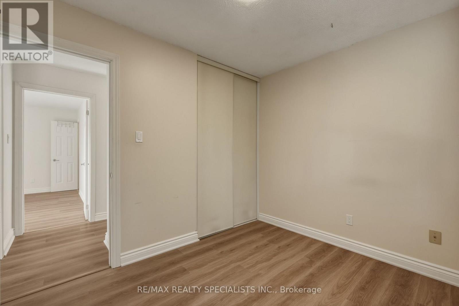 29 CAMPION COURT - 18