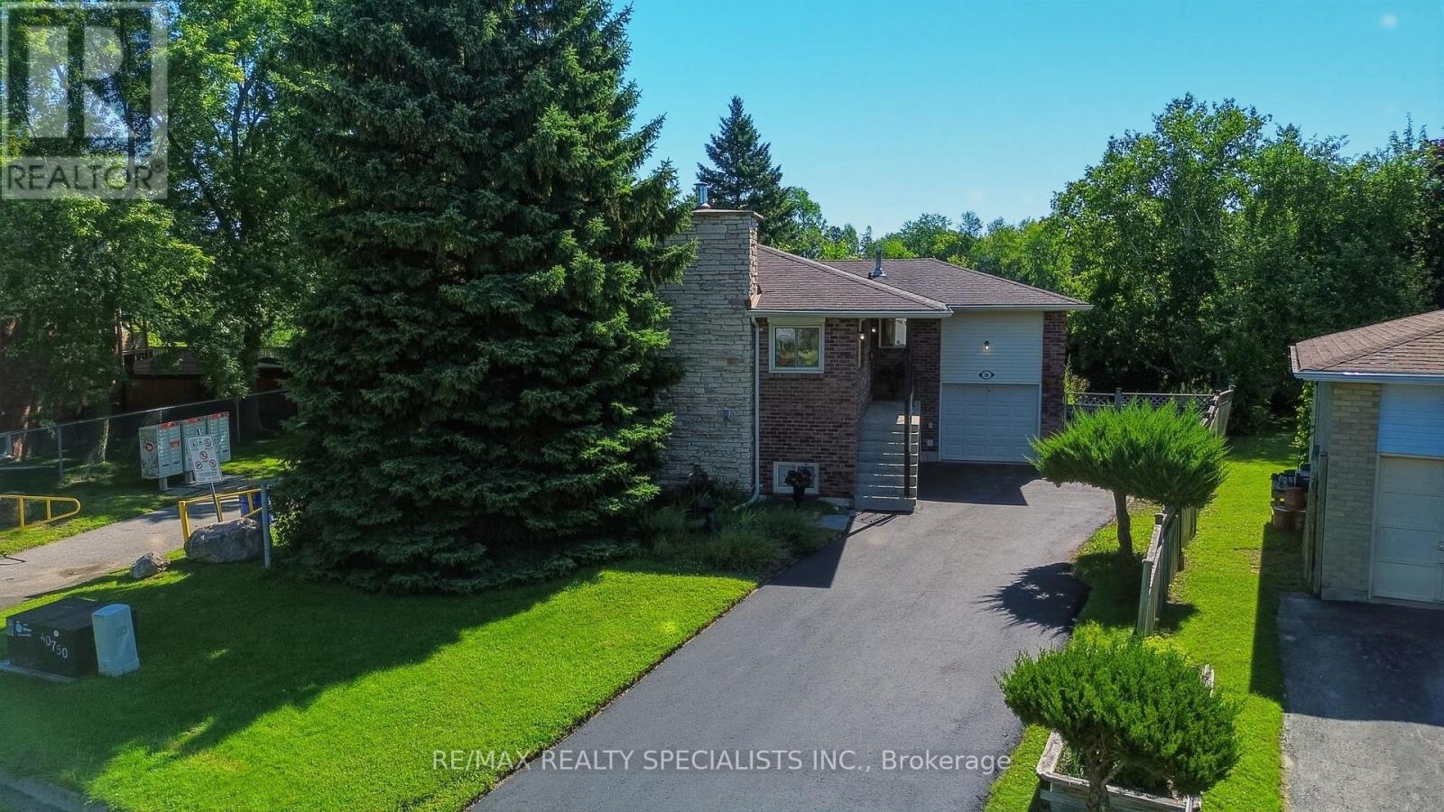 29 CAMPION COURT - 3