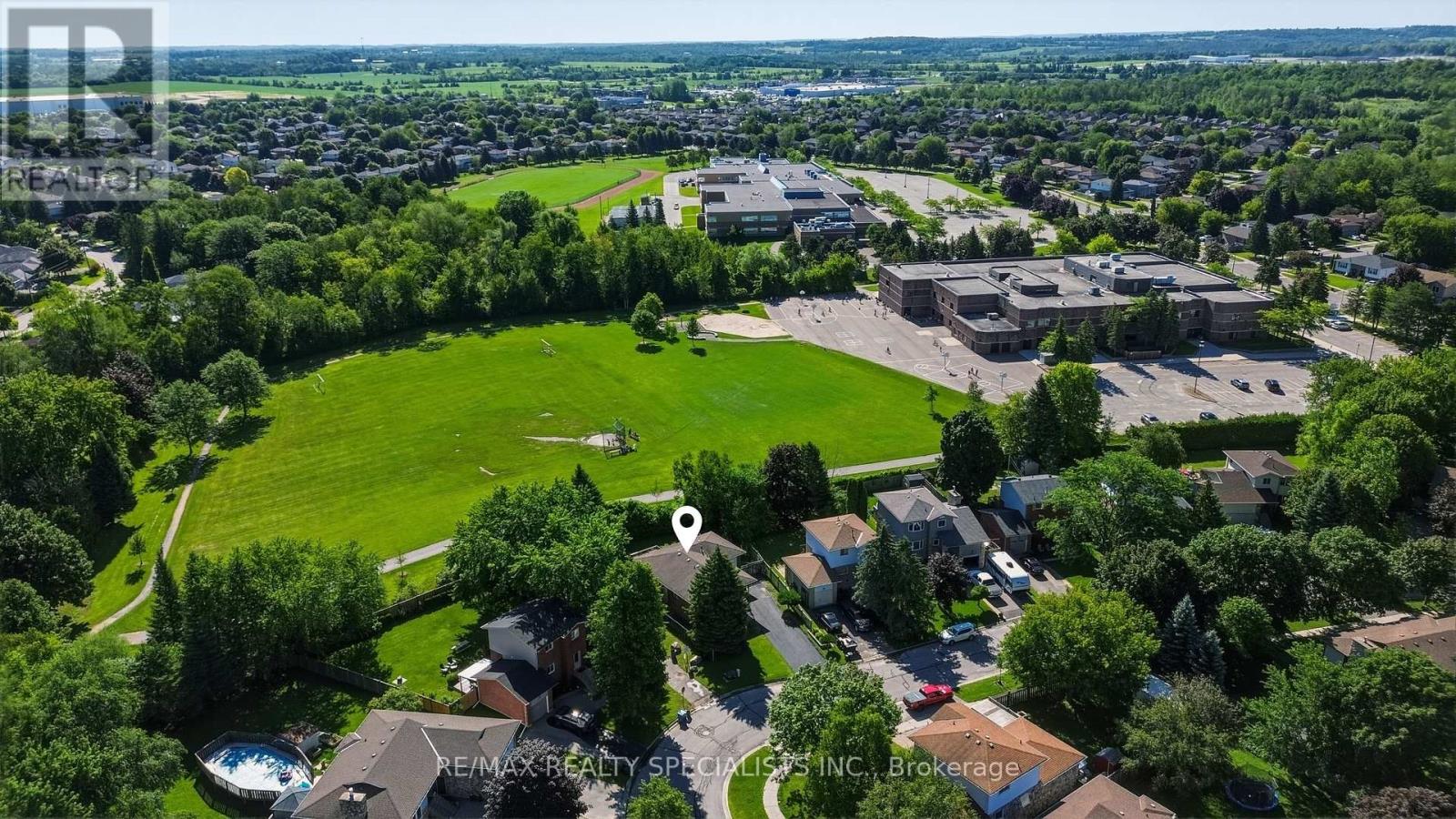 29 CAMPION COURT - 34