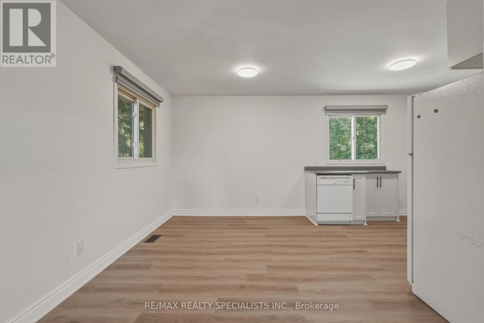 29 CAMPION COURT - 7