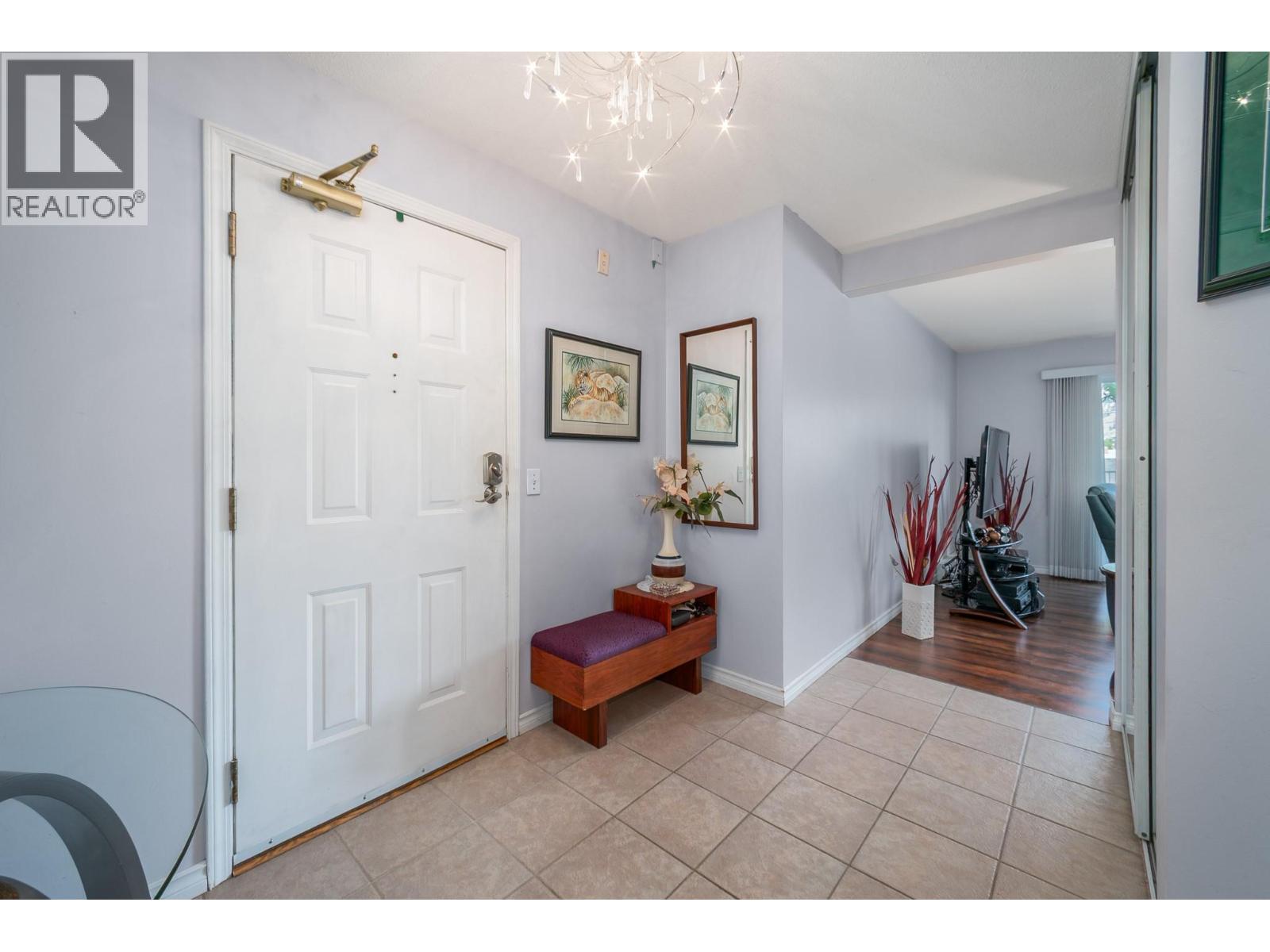 #103 878 Bernard Avenue - 2