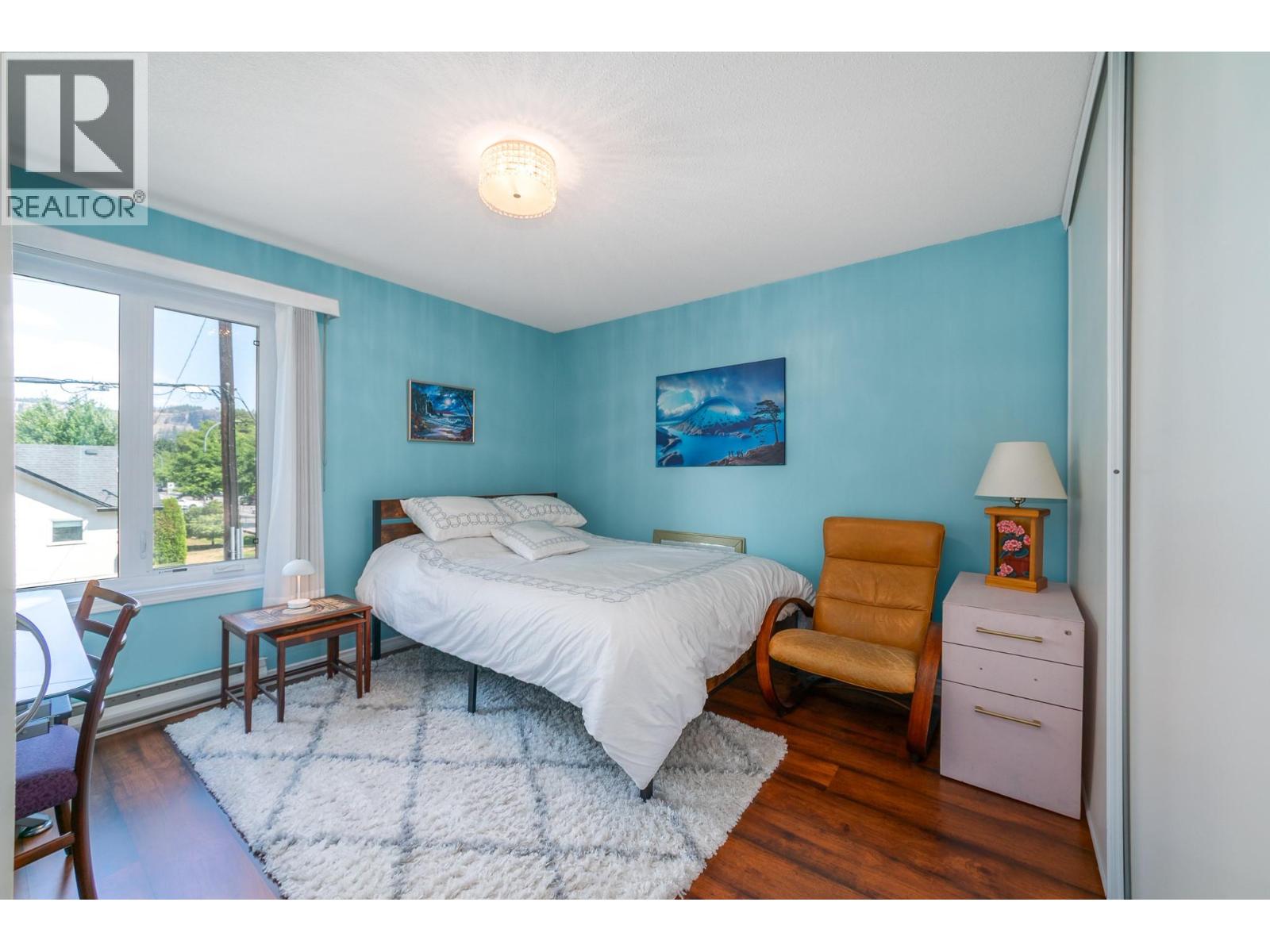 #103 878 Bernard Avenue - 29