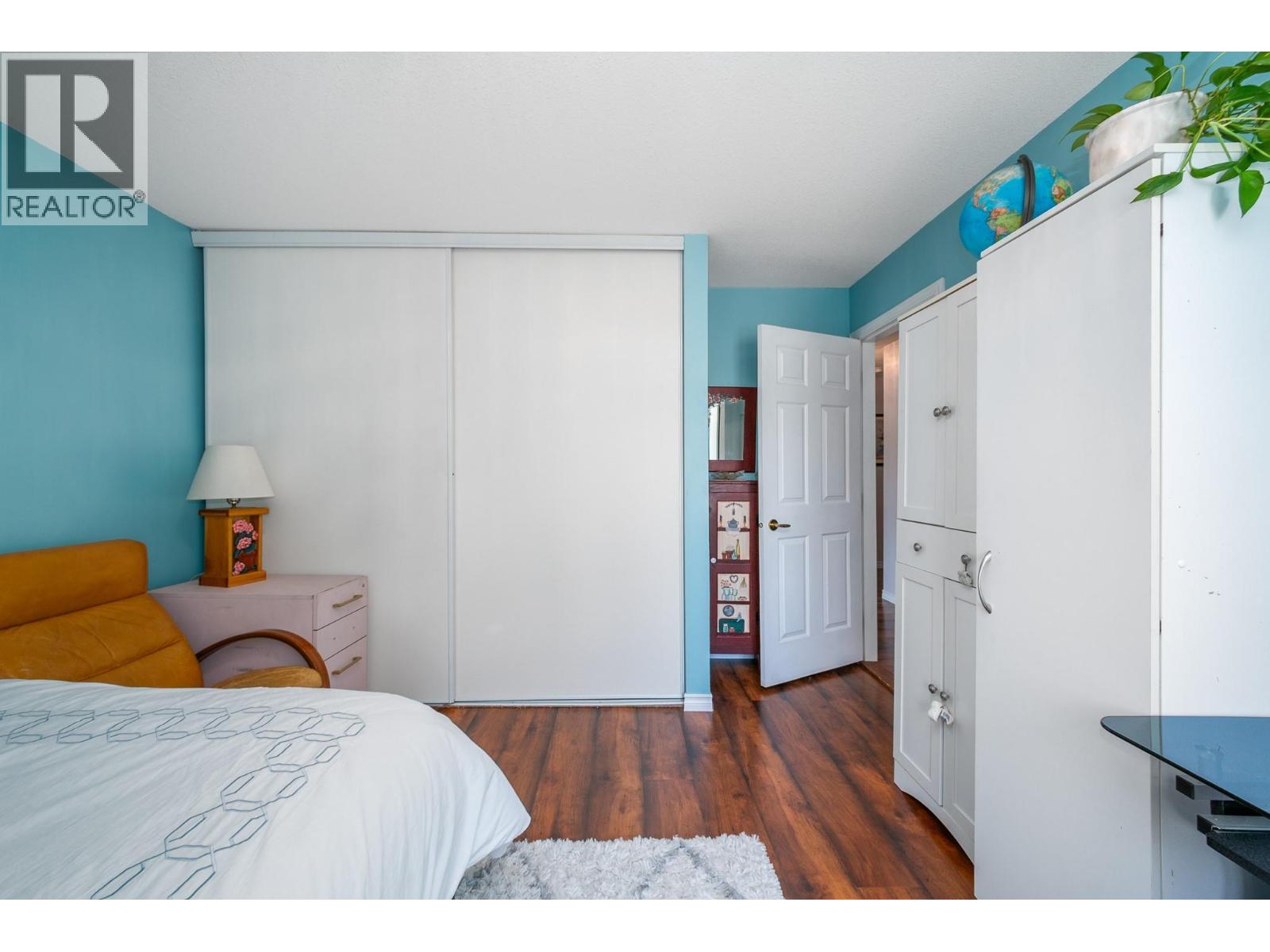 #103 878 Bernard Avenue - 30
