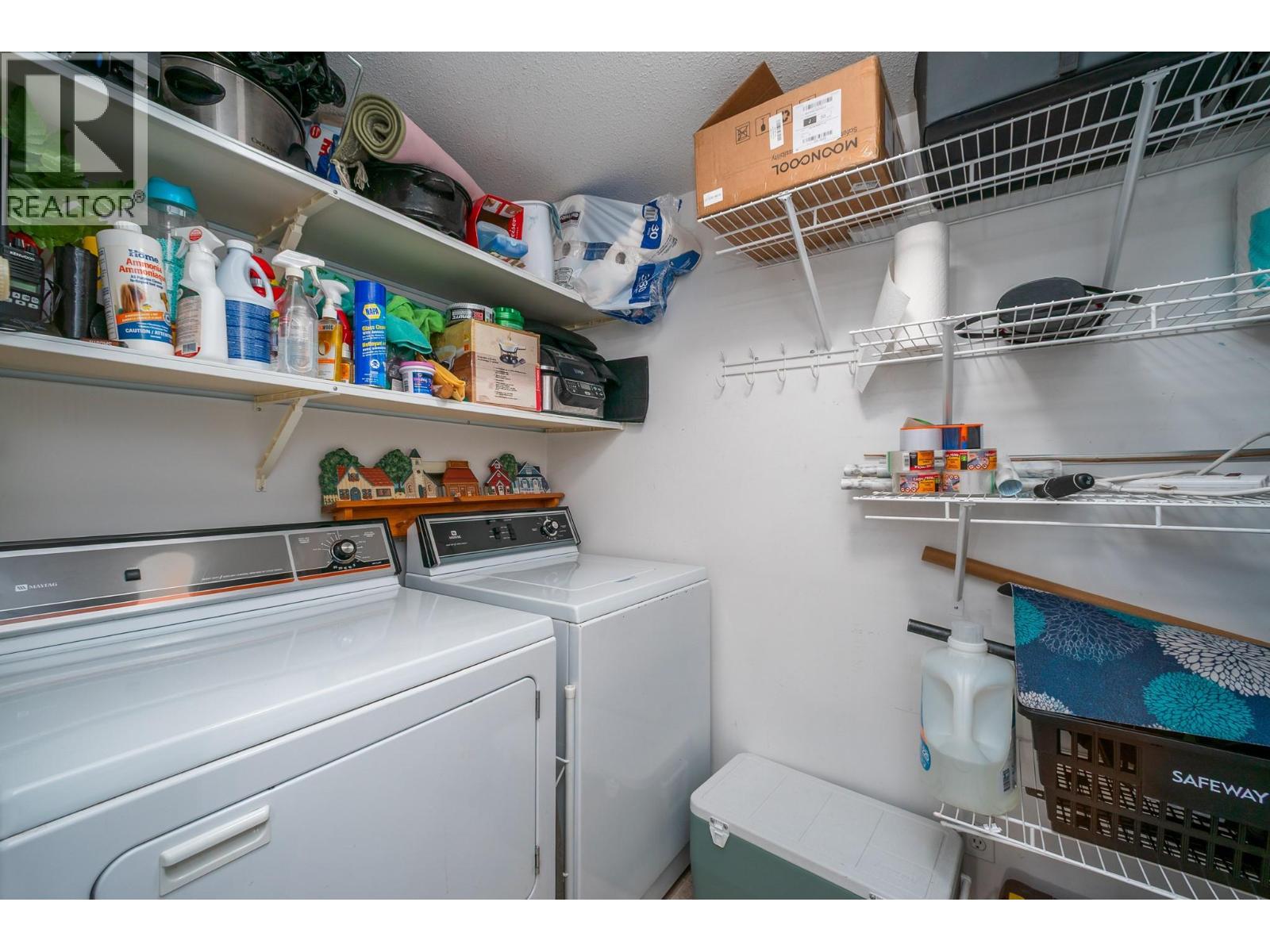 #103 878 Bernard Avenue - 32