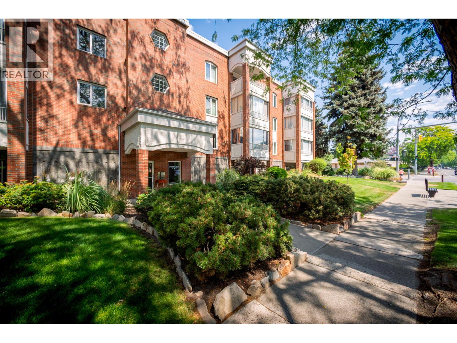 #103 878 Bernard Avenue - 39