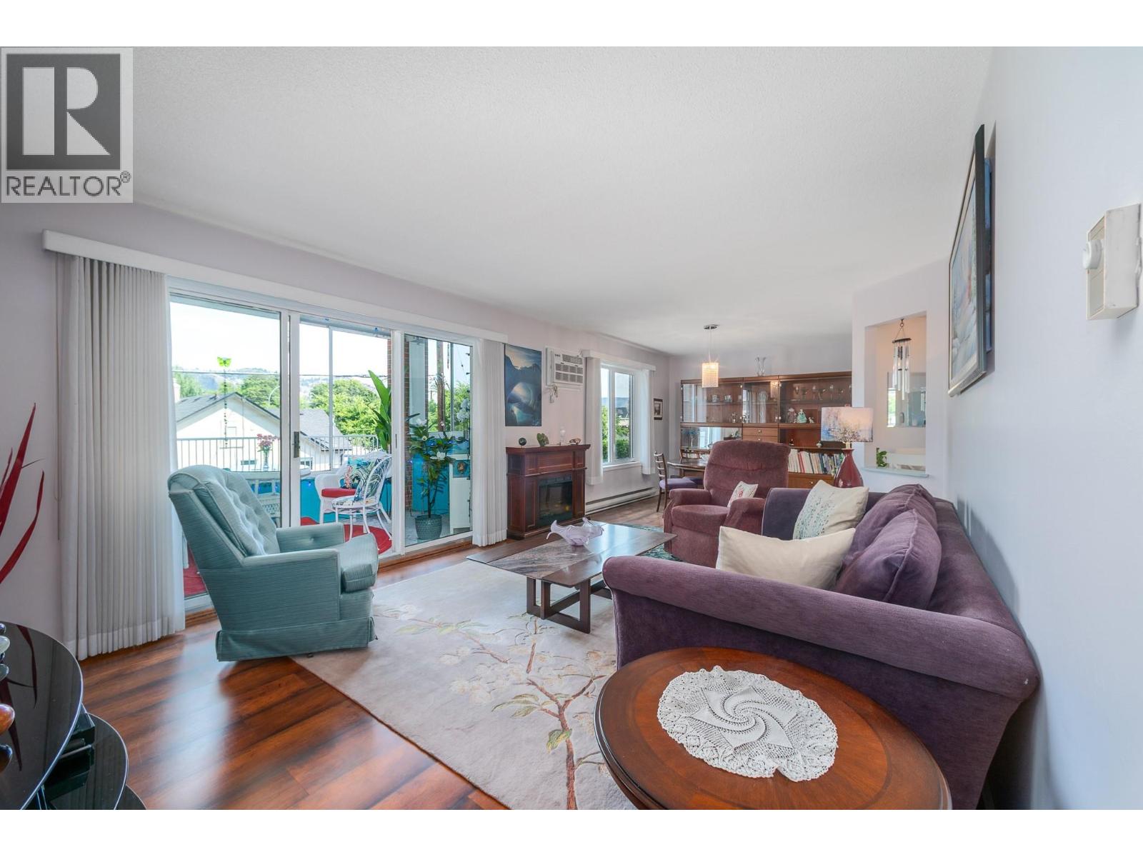 #103 878 Bernard Avenue - 4