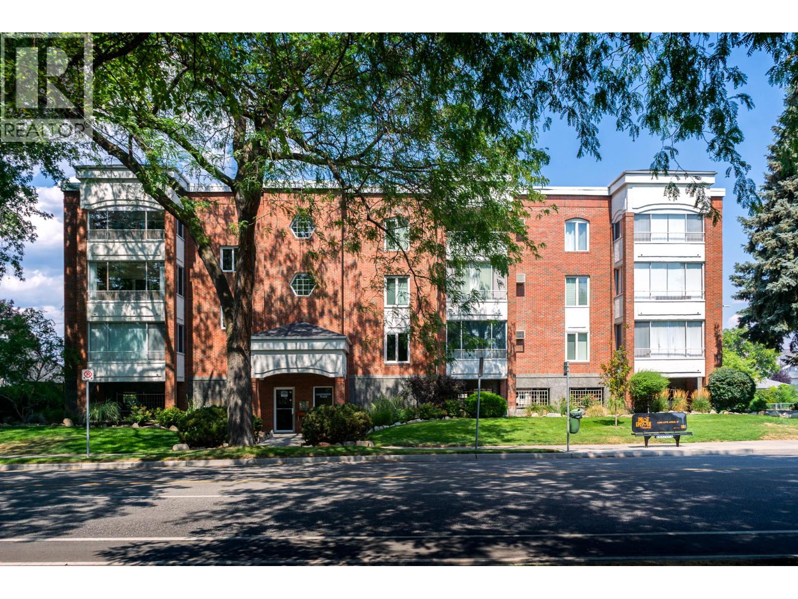 #103 878 Bernard Avenue - 48